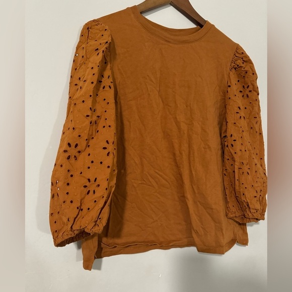A new day - Rust Eye-lit blouse - Picture 2 of 5
